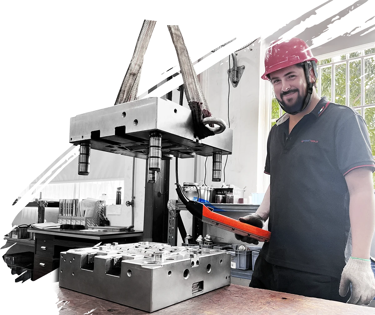 plastic injection mold making service in the mold fabrication shop 1