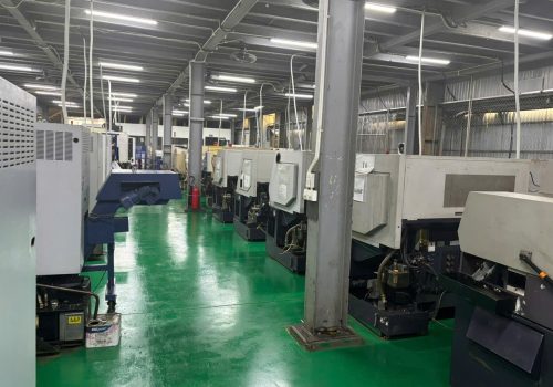 Precision CNC Machining MFG ()